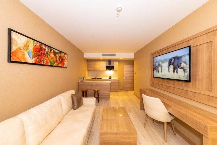 38 Hotel