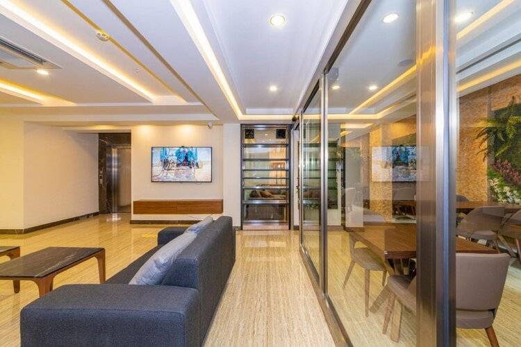 38 Hotel