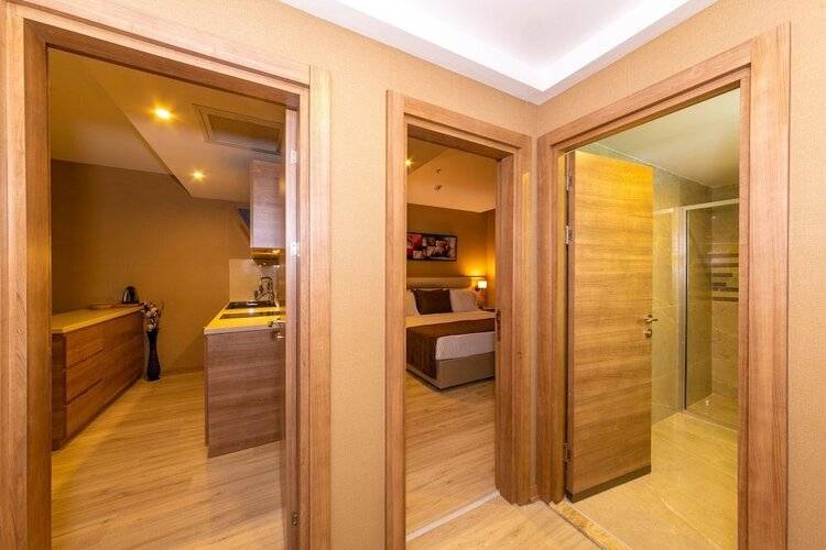 38 Hotel