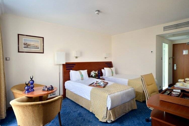 Holiday Inn Istanbul City, an IHG Hotel