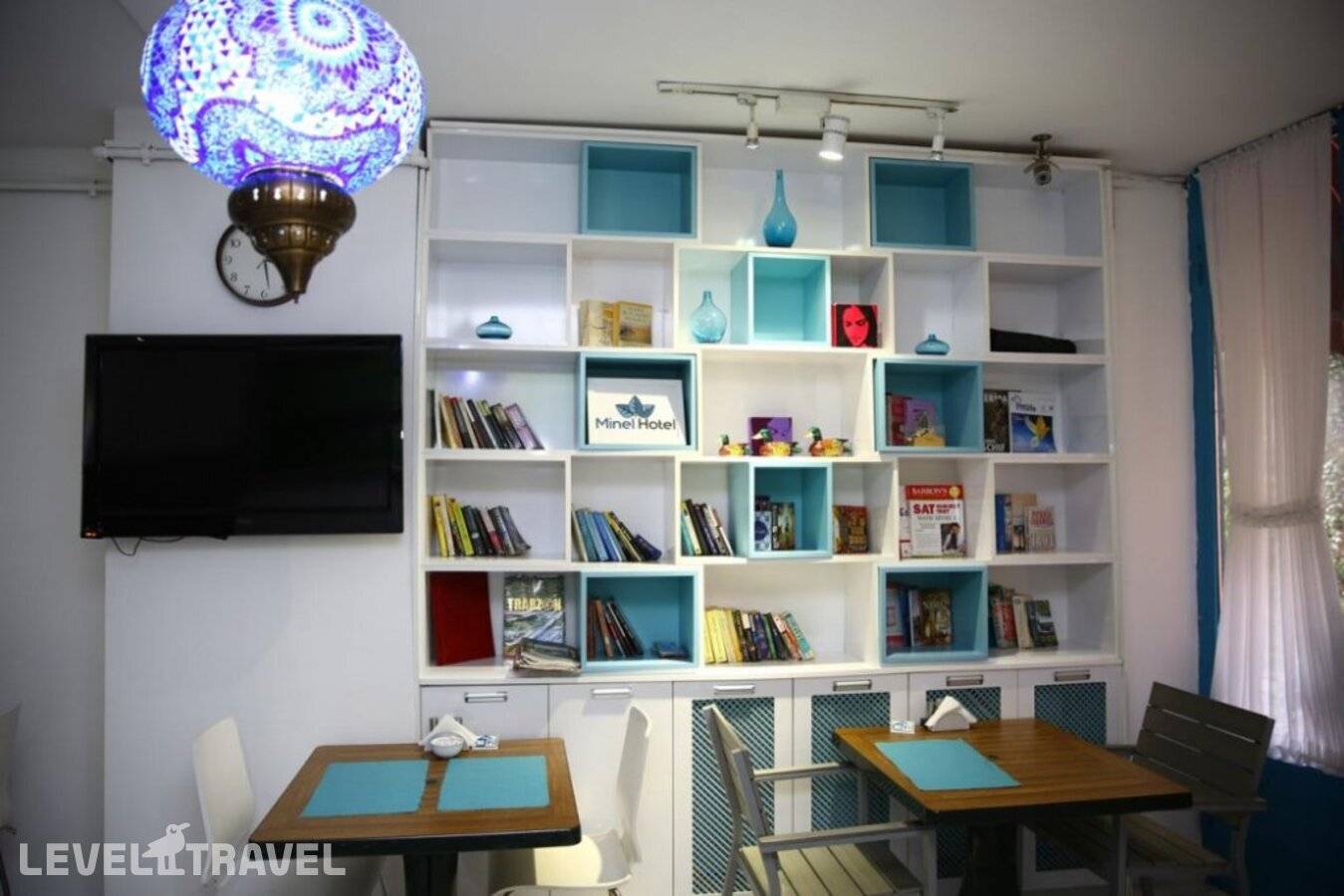 Изображение отеля 8