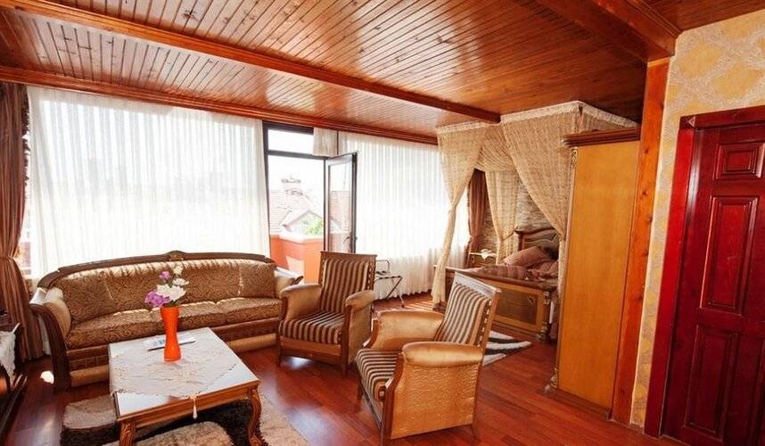 Angel's Home Hotel