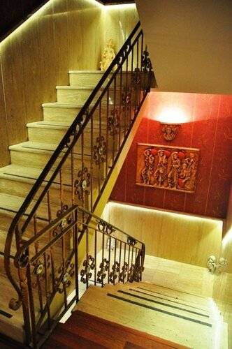 Angel's Home Hotel