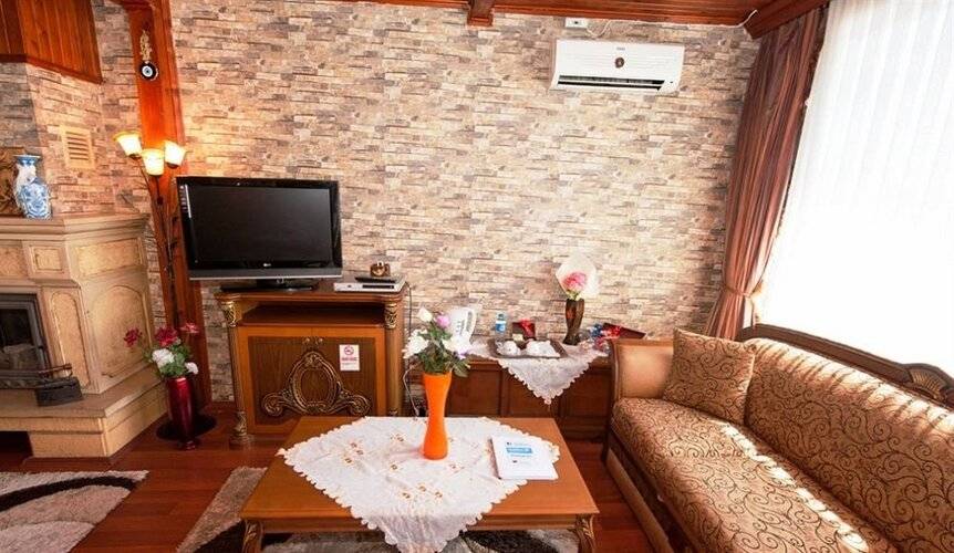 Angel's Home Hotel