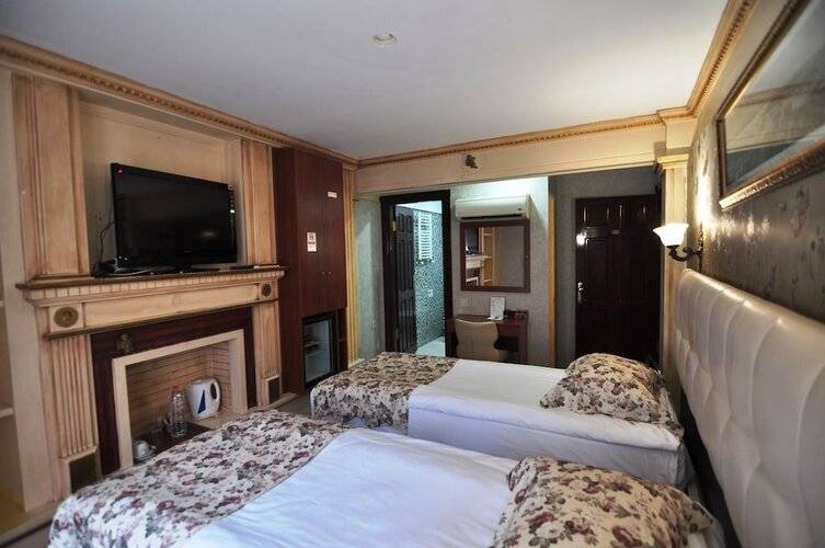 Angel's Home Hotel