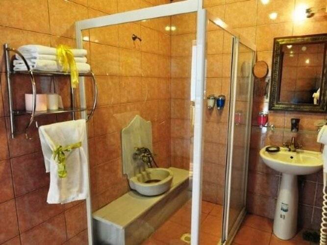 Angel's Home Hotel