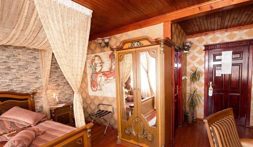 Angel's Home Hotel