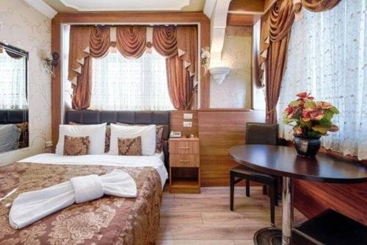 Grand Gross Hotel