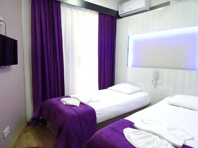 Kadikoy Arya Hotel