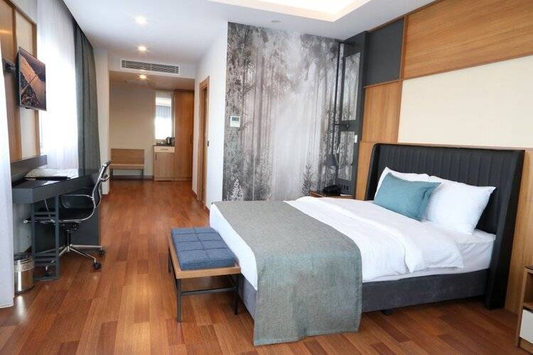 Expoist Hotel