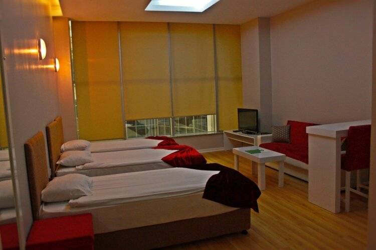 Expoist Hotel