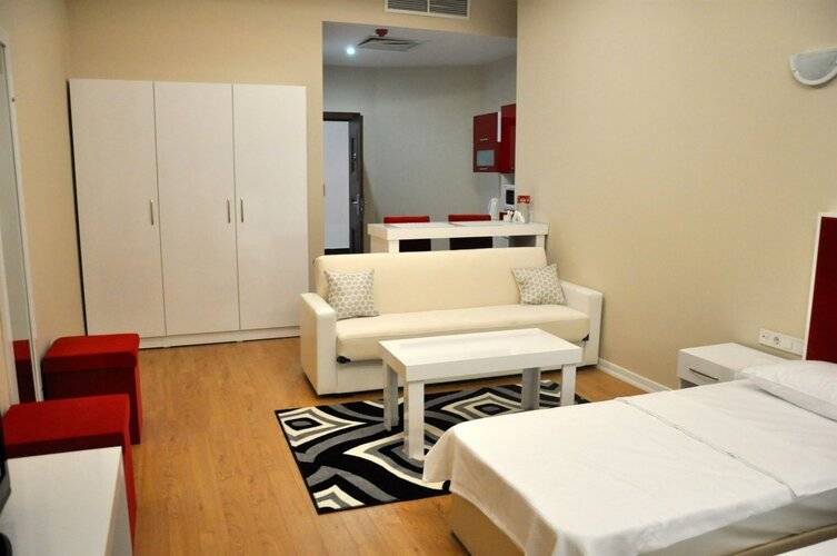 Expoist Hotel
