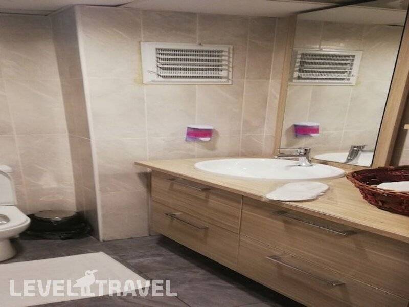 Фотография N Suites