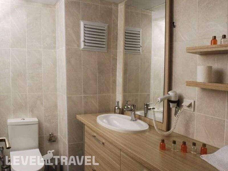 Фотография N Suites