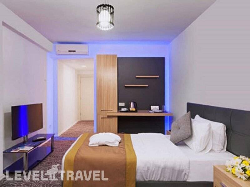 Фотография N Suites