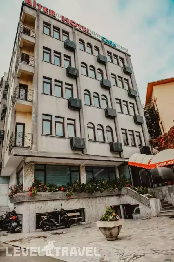 Biter Hotel