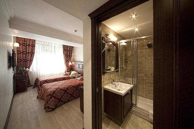 New City Hotel