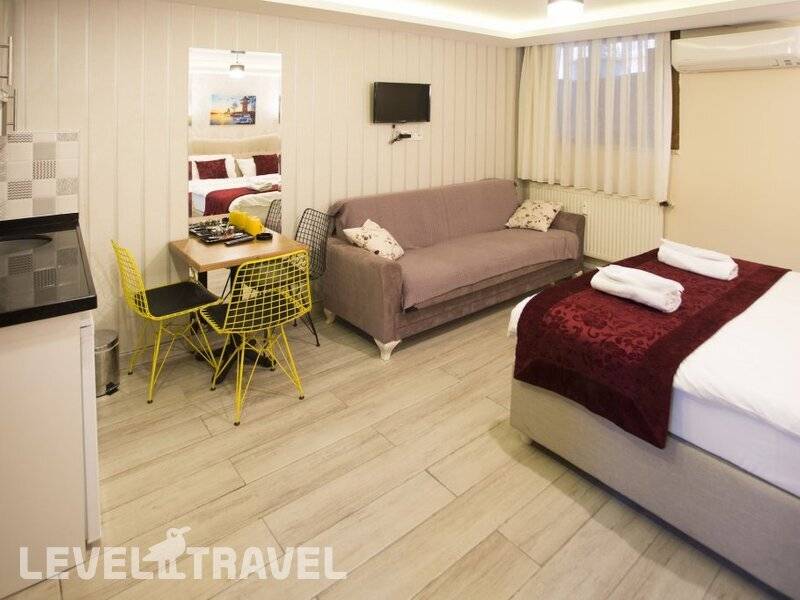 Фотография T-Square Residence