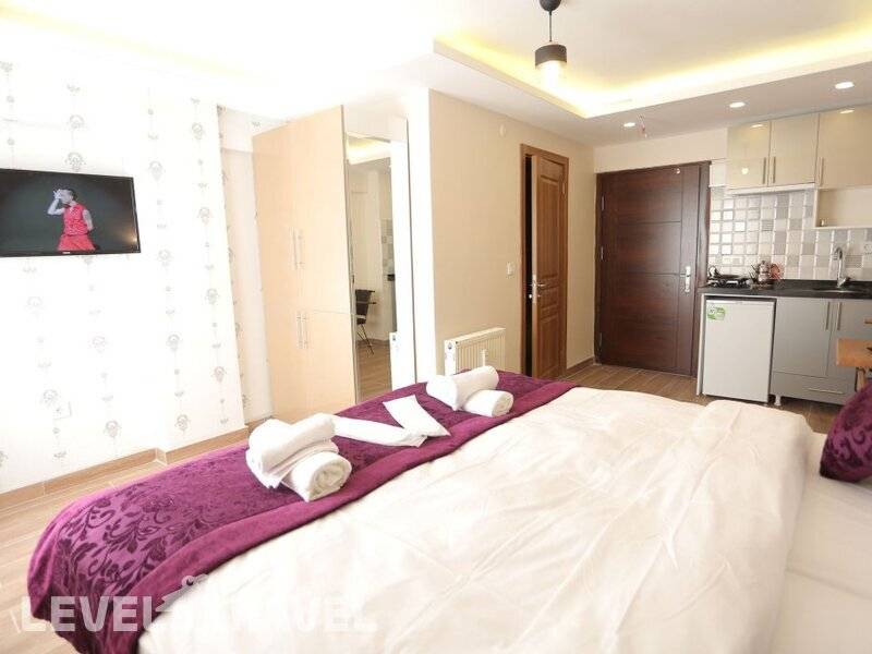 Фотография T-Square Residence