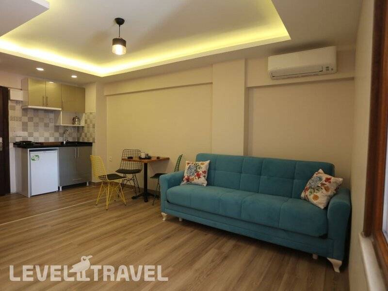Фотография T-Square Residence