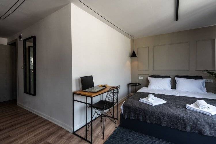 Pesa Suites