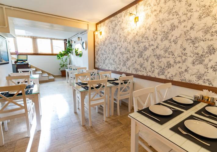Hotel Vera (Ex. Old City Luxx)