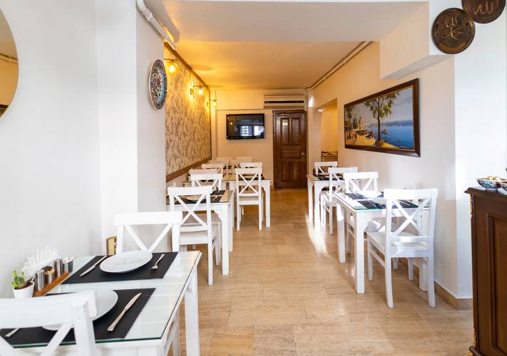 Hotel Vera (Ex. Old City Luxx)