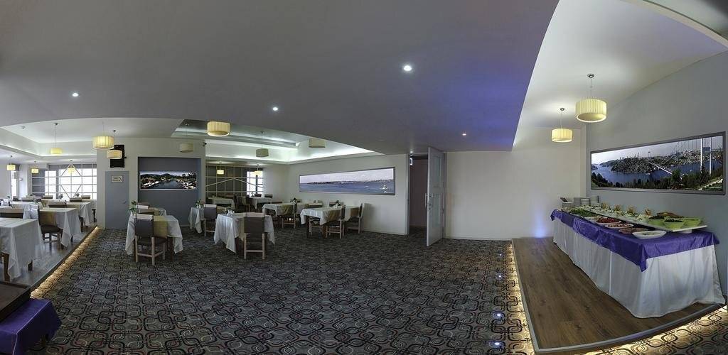 Grand As Hotel