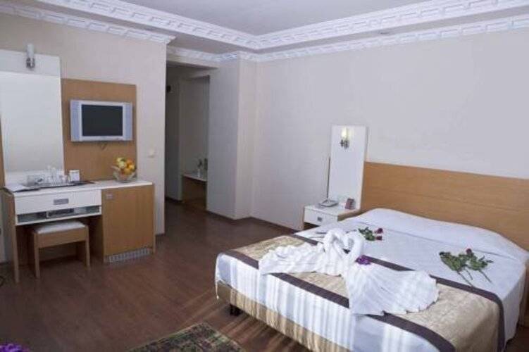 Baron Hotel