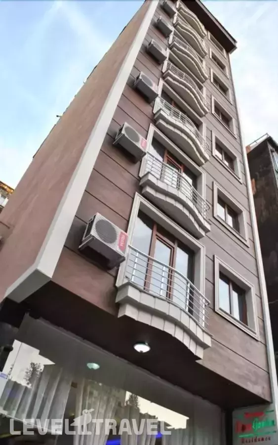 Diamond Suite & Residence