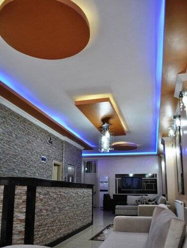 Diamond Suite & Residence