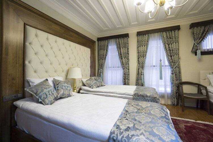 Mezzo Hotel
