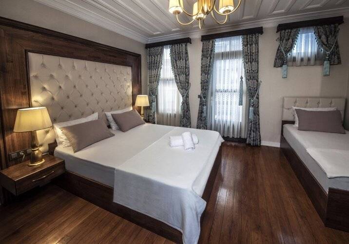 Mezzo Hotel