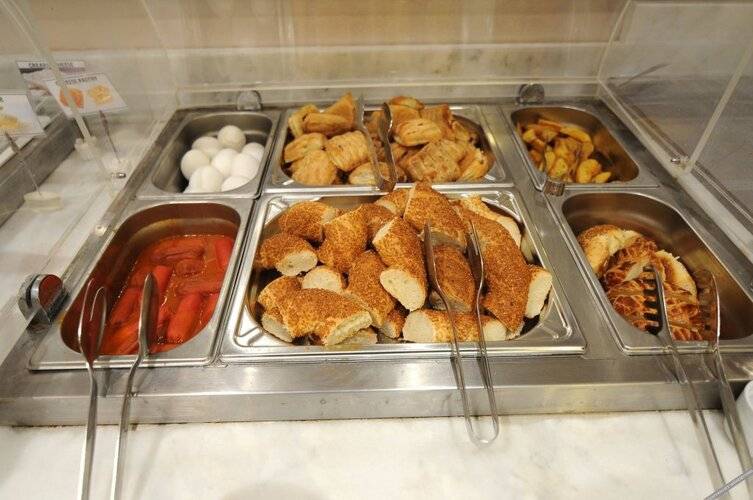 Seraglio Hotel & Suites