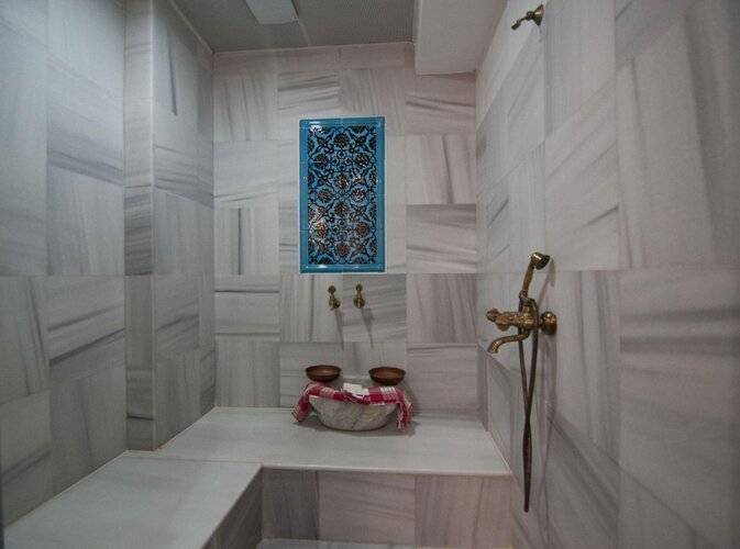Seraglio Hotel & Suites