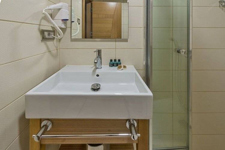 Floransa City Hotel