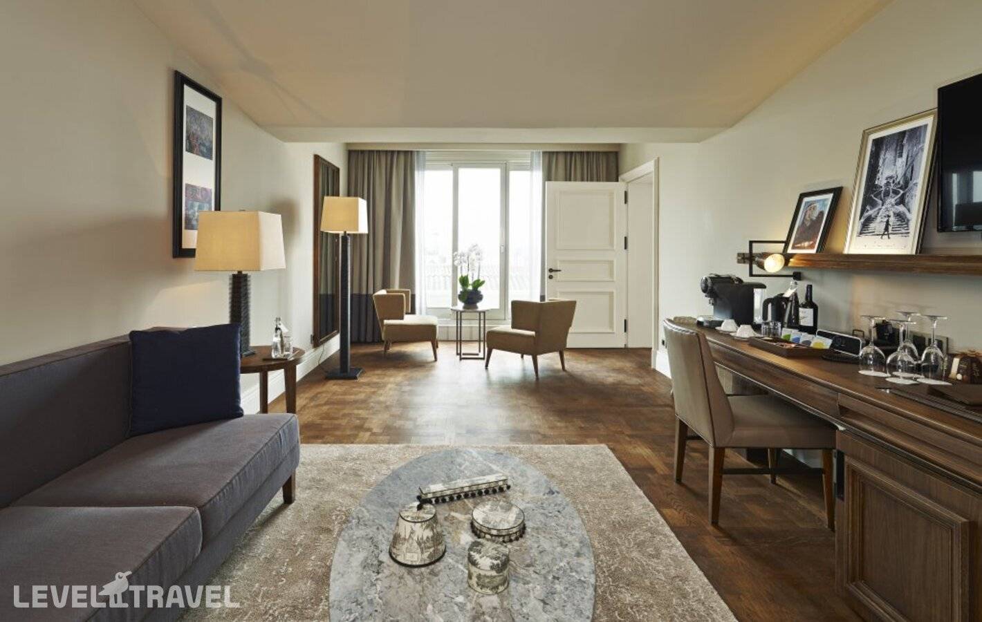 фотографии отеля The Bank Hotel Istanbul, a Member of Design Hotels - Special Class в Турция(Каракёй) - фото №25