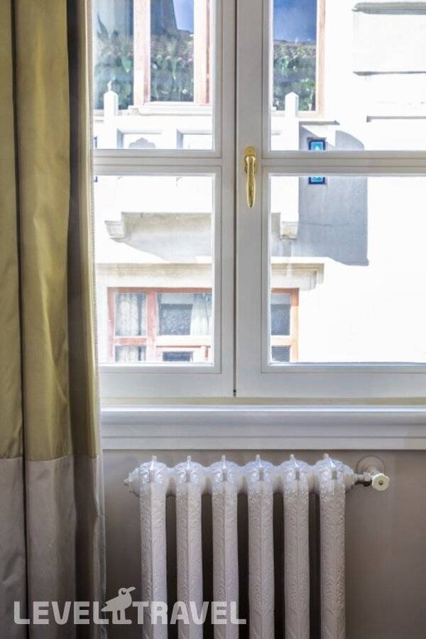 фотографии отеля The Bank Hotel Istanbul, a Member of Design Hotels - Special Class в Турция(Каракёй) - фото №31