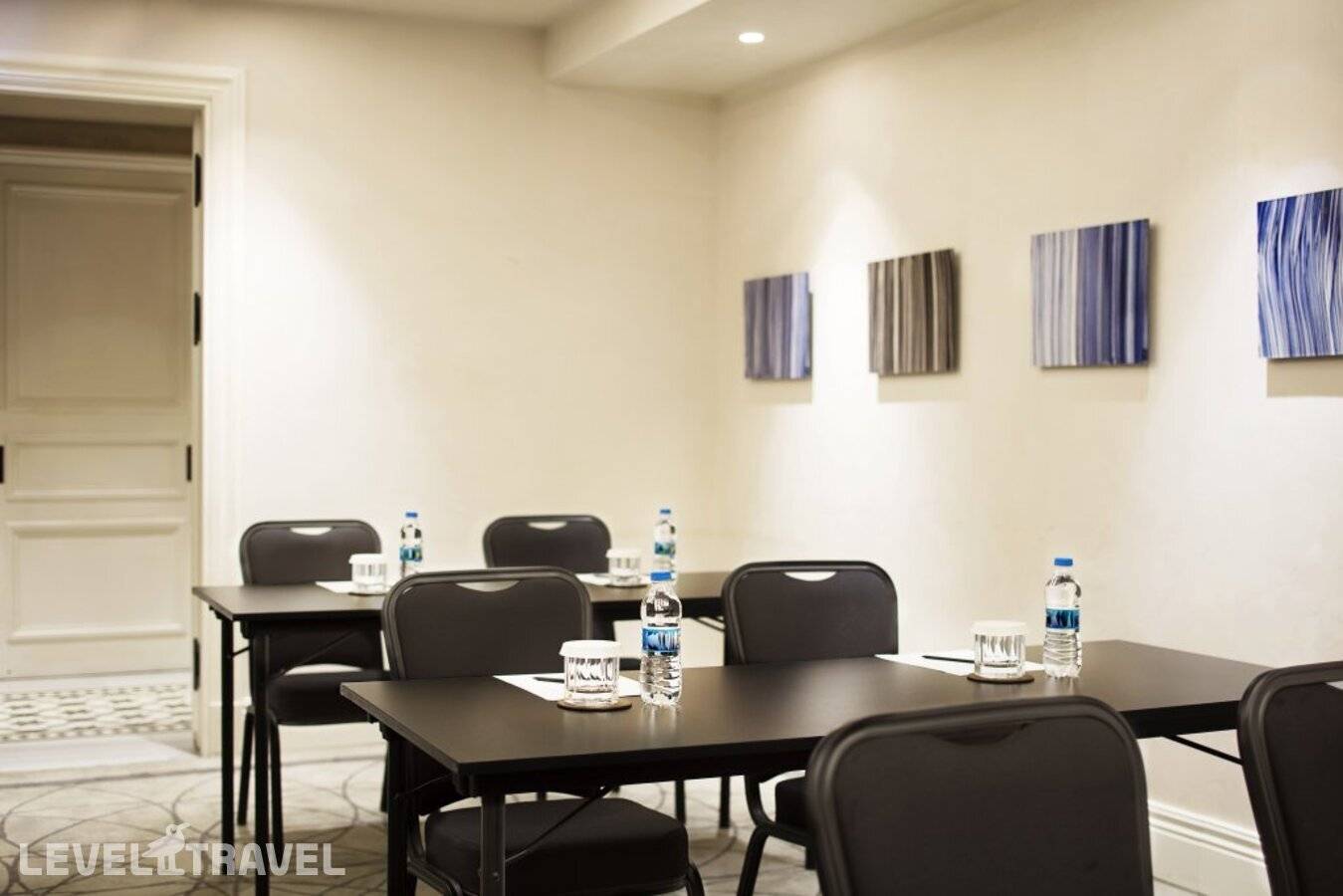 фотографии отеля The Bank Hotel Istanbul, a Member of Design Hotels - Special Class в Турция(Каракёй) - фото №45