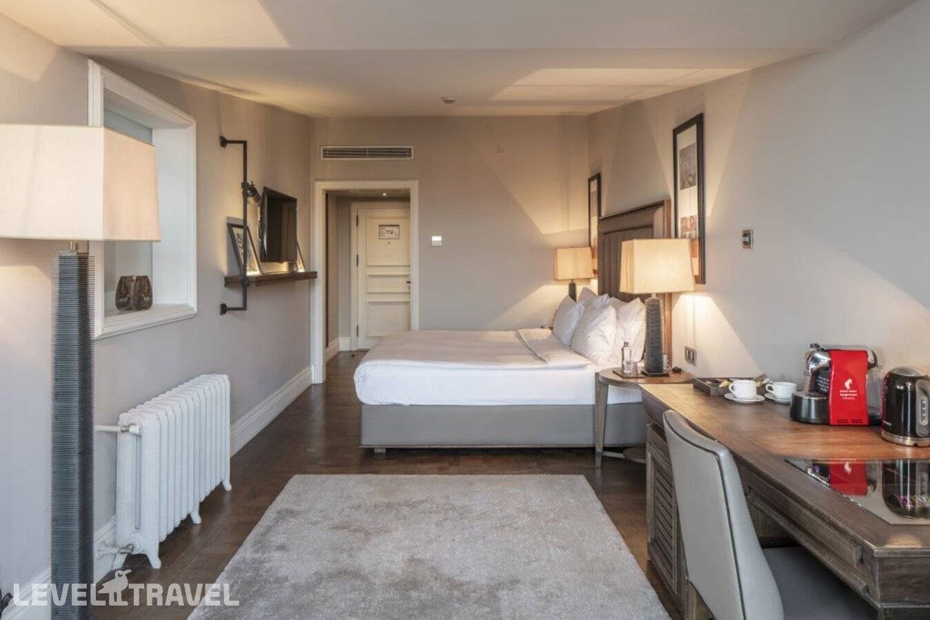 фотографии отеля The Bank Hotel Istanbul, a Member of Design Hotels - Special Class в Турция(Каракёй) - фото №15