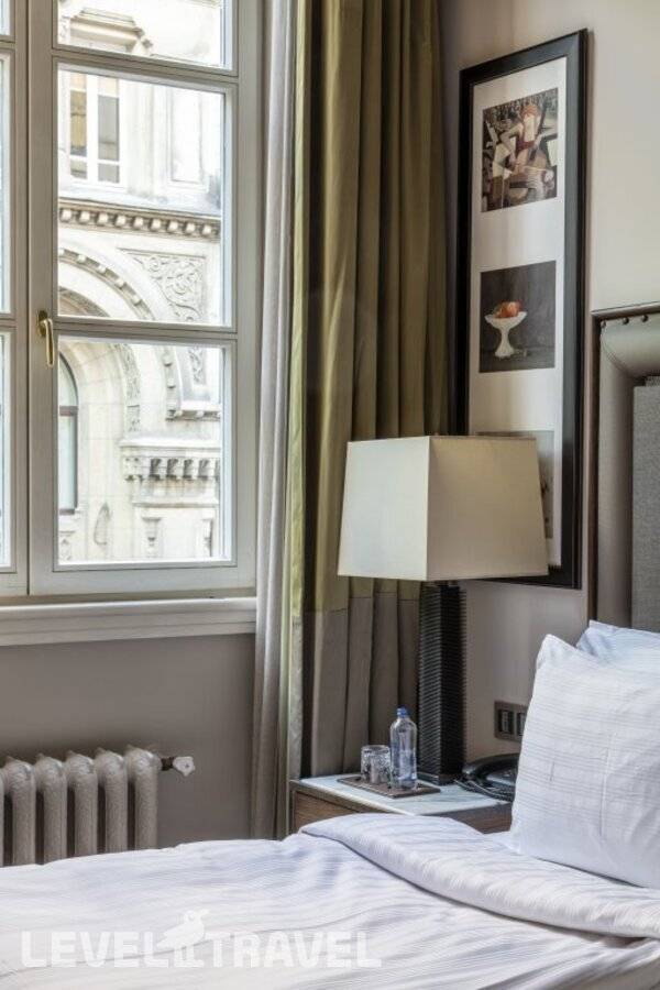 фотографии отеля The Bank Hotel Istanbul, a Member of Design Hotels - Special Class в Турция(Каракёй) - фото №6