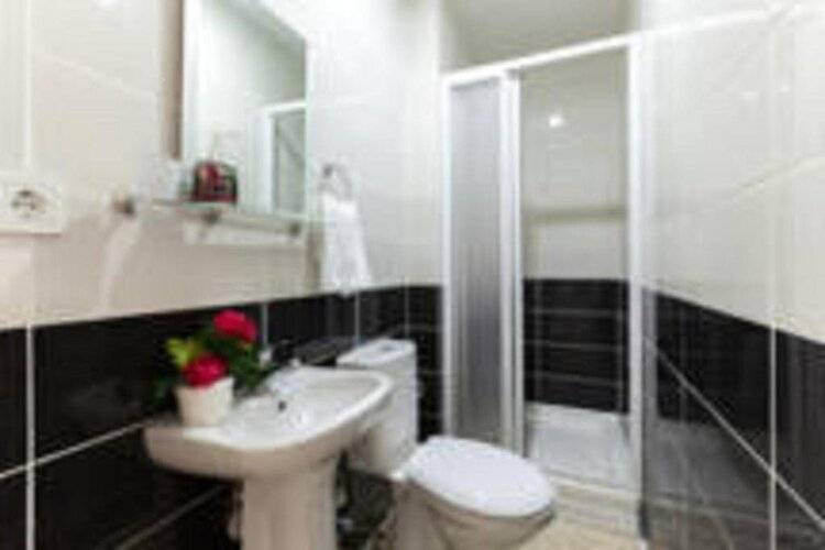 Otantik Guest House
