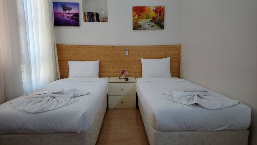 Otantik Guest House