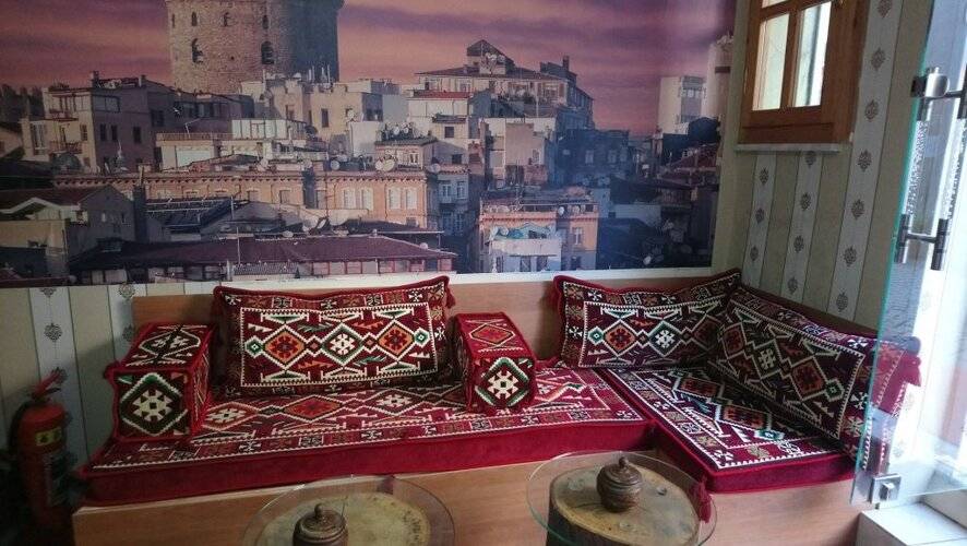 Otantik Guest House