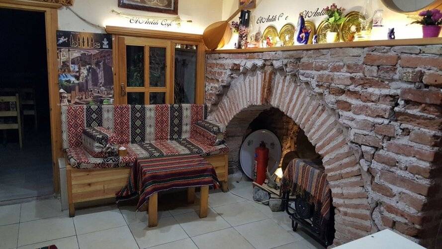 Otantik Guest House
