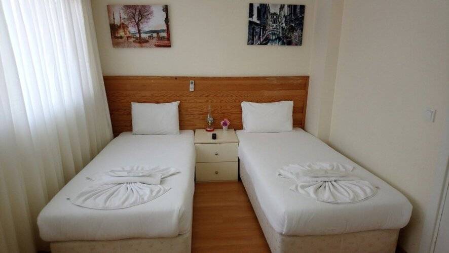 Otantik Guest House