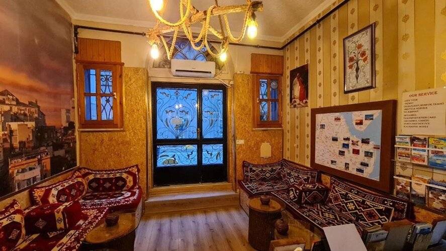 Otantik Guest House