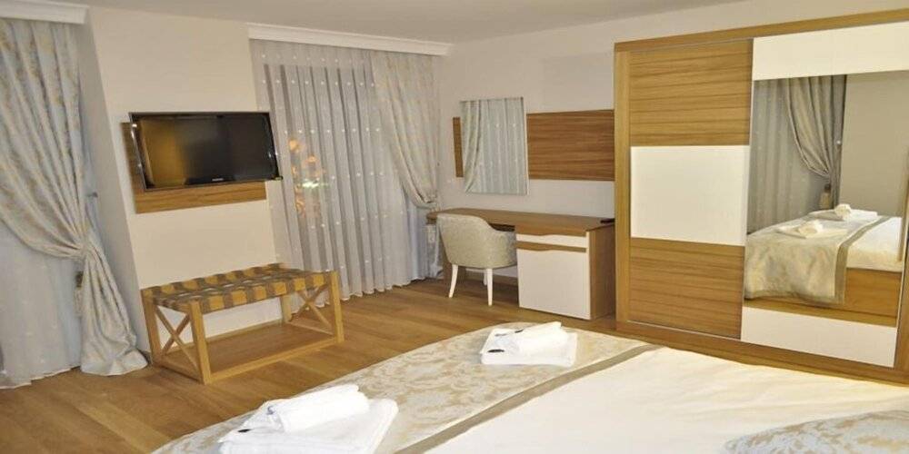 Shah Inn Hotel
