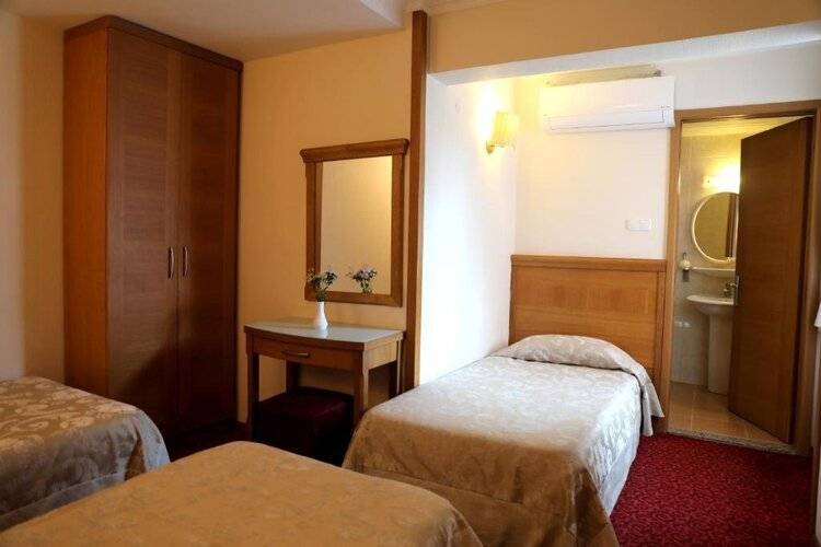 Yavuz Otel