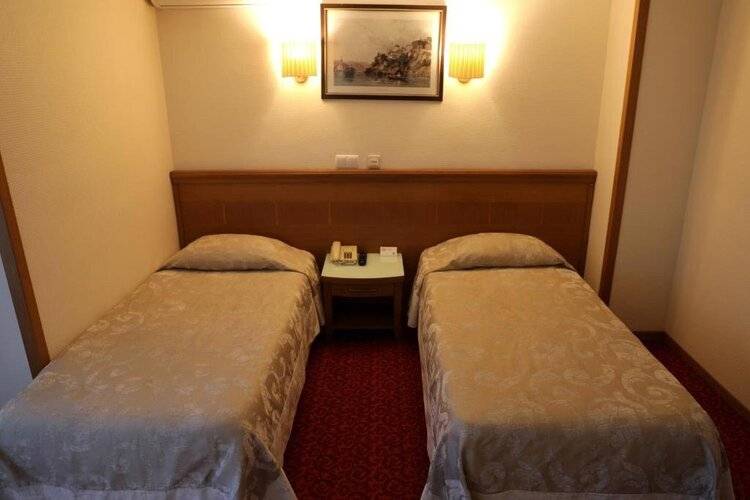 Yavuz Otel